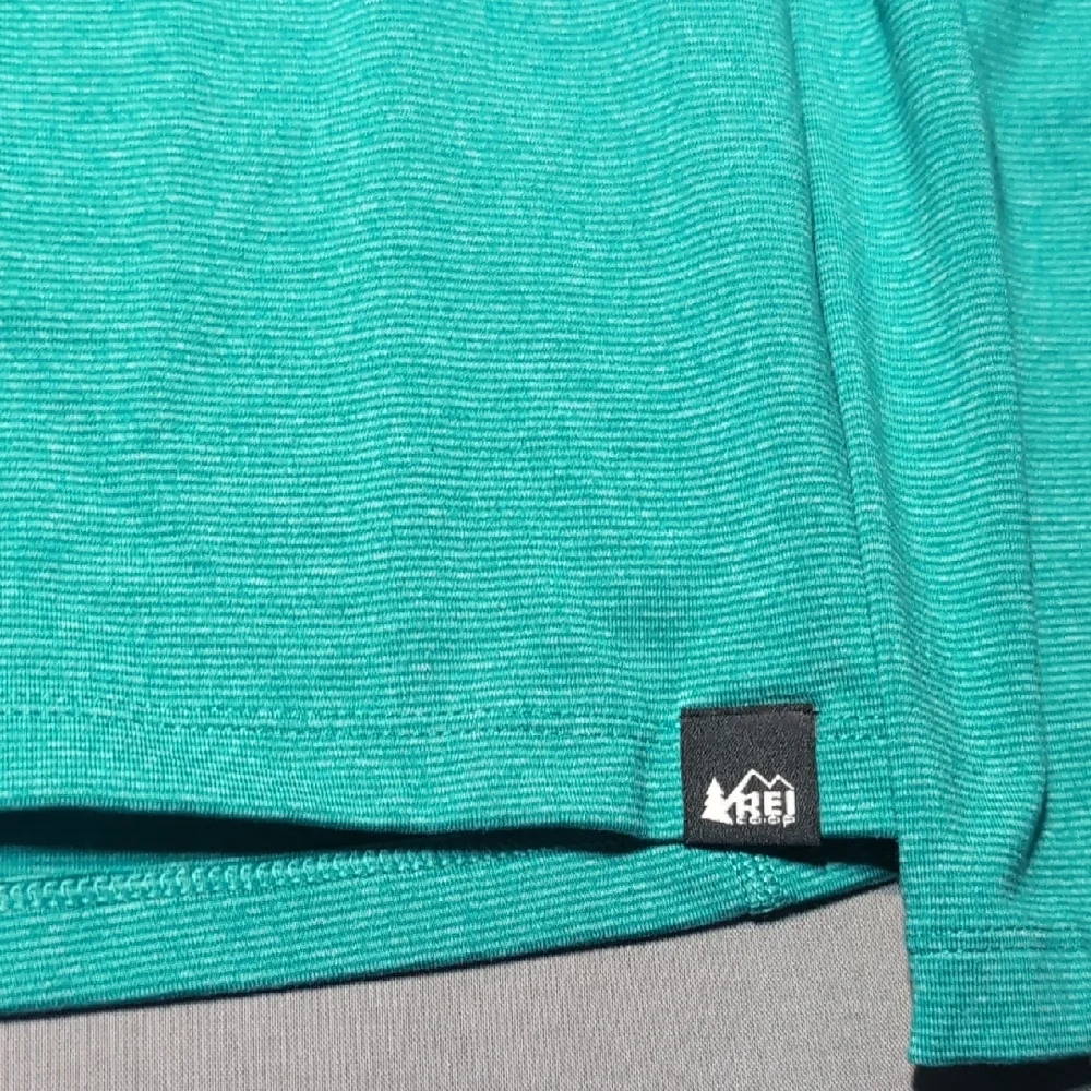REI Co-op Kids Teal Striped Athletic Shirt Stretch Performance Top Size L‎